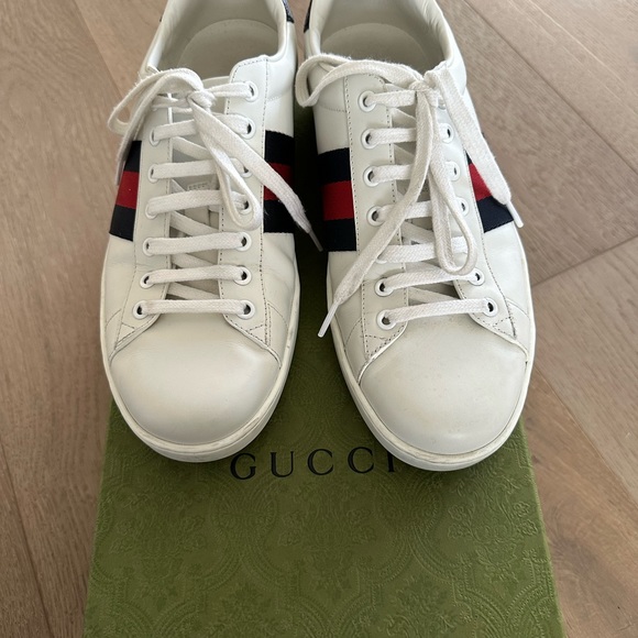 Men’s Gucci sneakers - Picture 5 of 8